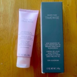 Mary Kay Timewise Age minimize 3D day cream SPF 30 NIB